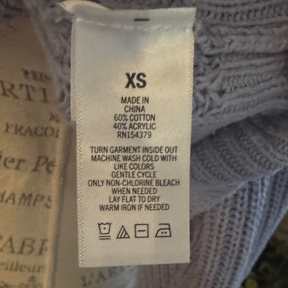 Aeropostale V-Neck Light Blue Women's Sweater Longsleeve knit top XS - Picture 6 of 7